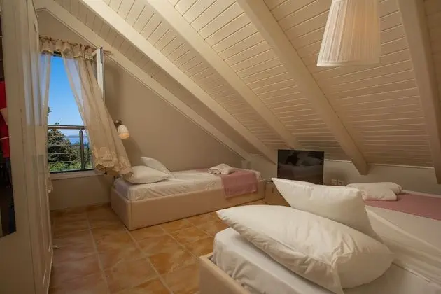 Villa, 4 Yatak Odası, Kişiye Özel Havuzlu, Deniz Manzaralı