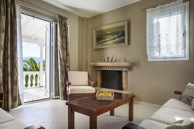 Villa, 4 Yatak Odası, Kişiye Özel Havuzlu, Deniz Manzaralı