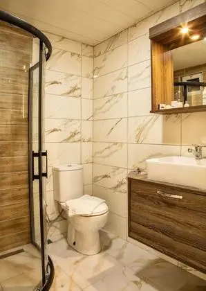 Deluxe Apart Daire, 1 Büyük (Queen) Boy Yatak, Havuz Manzaralı, Havuz Kenarı