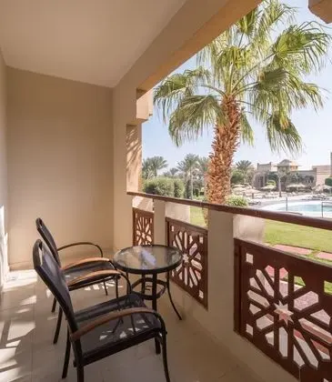 Family Room, Garden View
