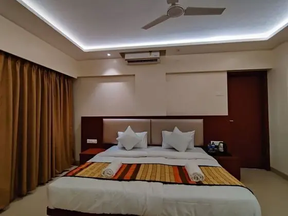 Deluxe Tek Büyük Yataklı Oda, Balkon