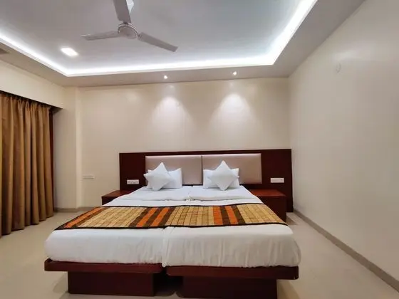 Deluxe Tek Büyük Yataklı Oda, Balkon