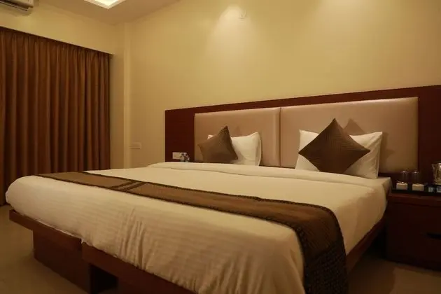 Deluxe Tek Büyük Yataklı Oda, Balkon