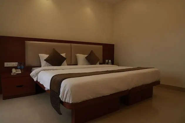 Deluxe Tek Büyük Yataklı Oda, Balkon