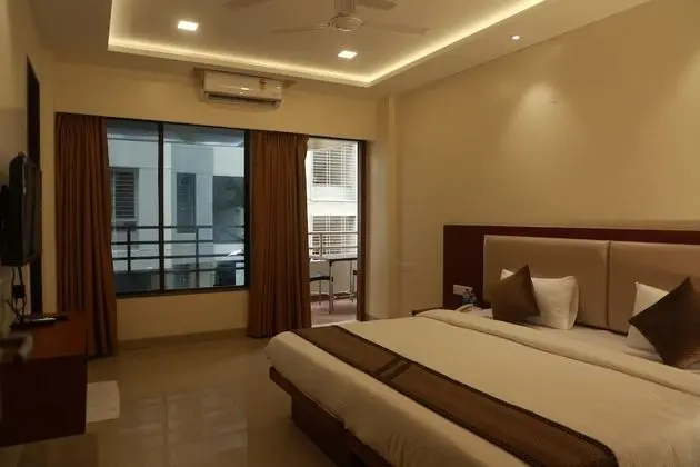 Deluxe Tek Büyük Yataklı Oda, Balkon