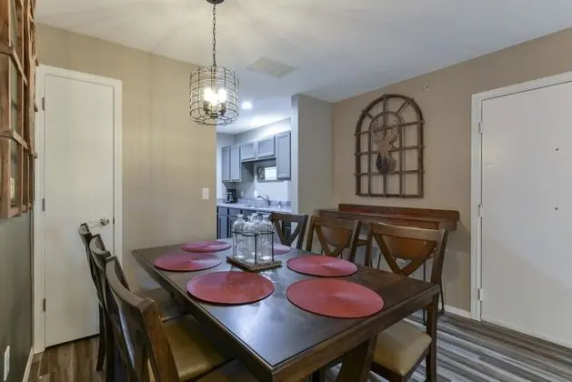 Daire (Serenity NOW **REMODELED - Pool - NO )