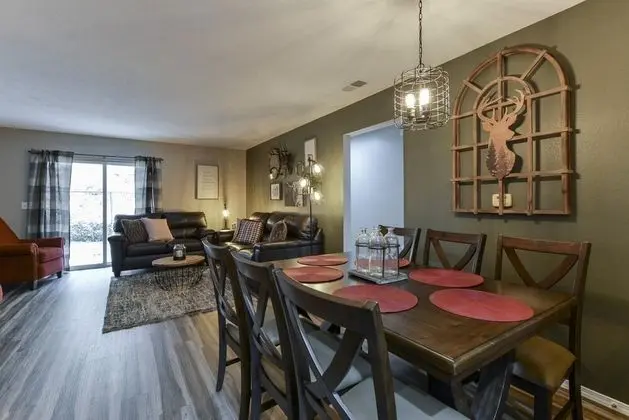 Daire (Serenity NOW **REMODELED - Pool - NO )