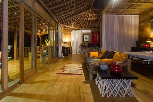 Superior Villa