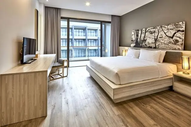 Cozy Standard King Garden View