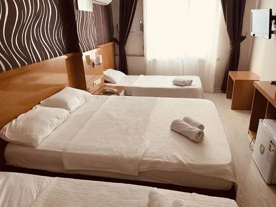 Standard Dört Kişilik Oda
