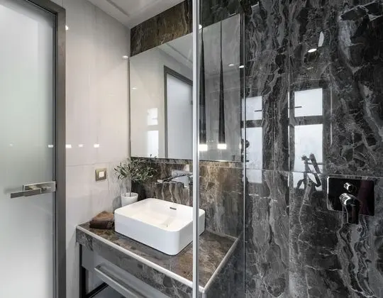 Deluxe Cozy Suite