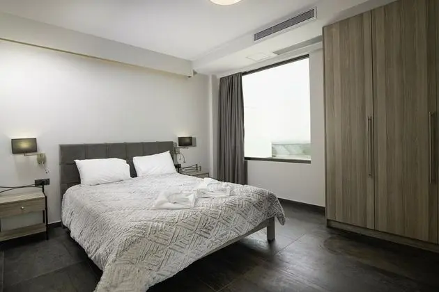 Family Ev, Birden Çok Yatak, 2 Banyolu, Bahçeli (Serenity Suites Sea View 2)