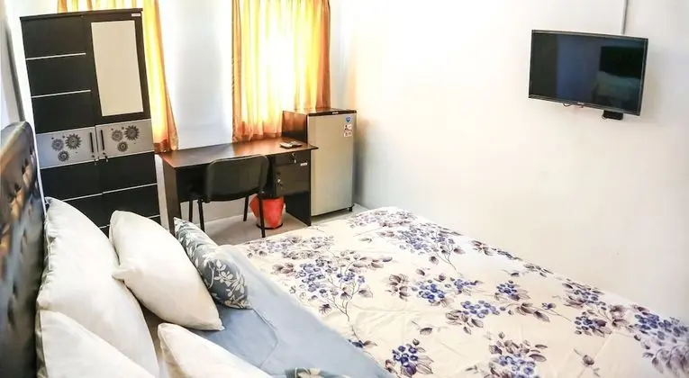 Comfort Tek Büyük Yataklı Oda