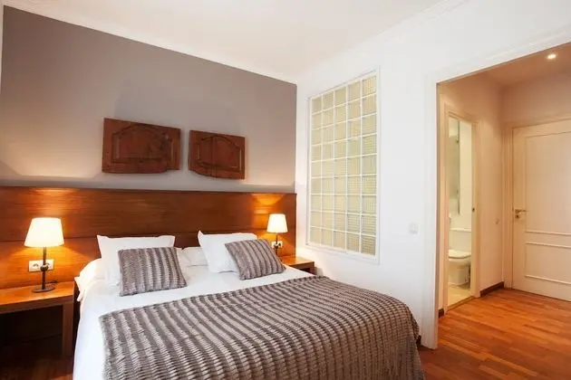 Deluxe Apart Daire, 4 Yatak Odası (Ronda Universitat 17)