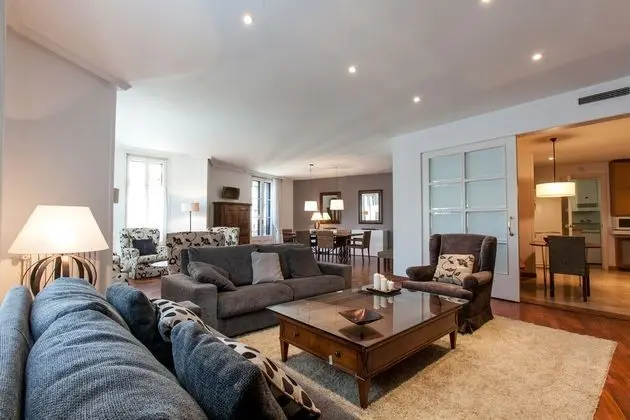 Deluxe Apart Daire, 4 Yatak Odası (Ronda Universitat 17)