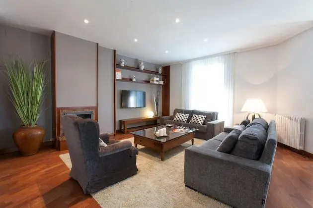 Deluxe Apart Daire, 4 Yatak Odası (Ronda Universitat 17)