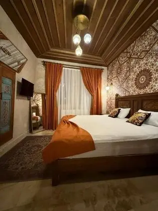 Sultan Suit, Vadi Manzaralı, Jakuzili