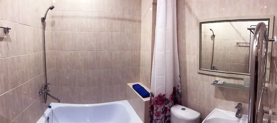 Deluxe Tek Büyük veya İki Ayrı Yataklı Oda, Balkon