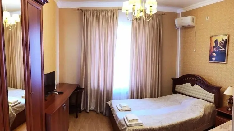 Deluxe Üç Kişilik Oda