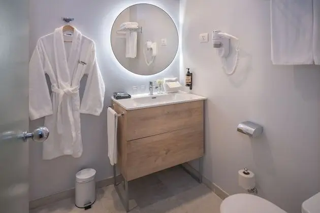 Comfort Tek Büyük Yataklı Oda, Özel Banyo