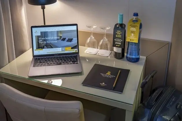 Comfort Tek Büyük veya İki Ayrı Yataklı Oda