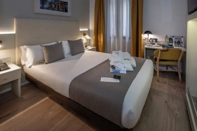 Comfort Tek Kişilik Oda, 1 Çift Kişilik Yatak