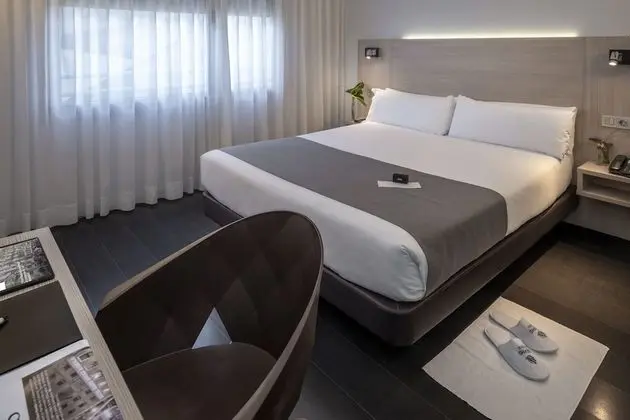 Comfort Tek Büyük Yataklı Oda