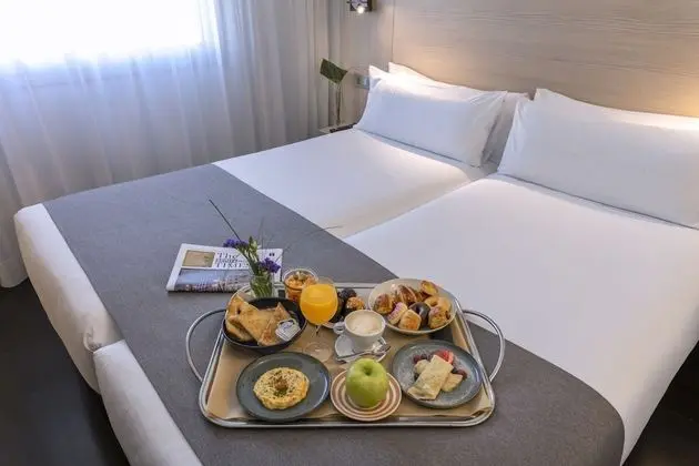 Deluxe Büyük Yataklı Tek Kişilik Oda, Balkon