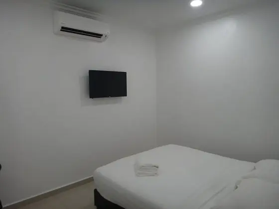 Standard Tek Büyük Yataklı Oda