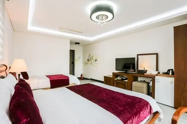 Deluxe İki Ayrı Yataklı Oda