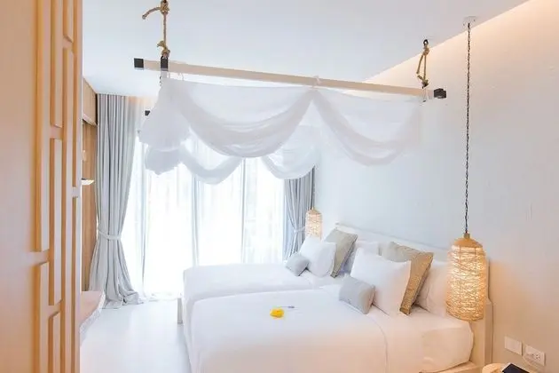Oriental Room Twin bed