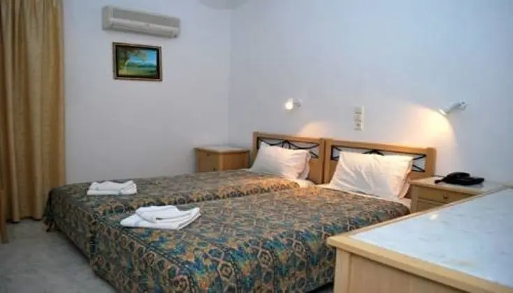 İki Ayrı Yataklı Oda (1st Floor)
