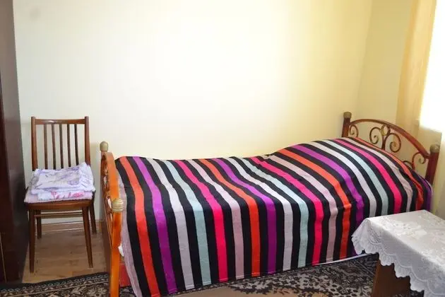 Üç Kişilik Oda
