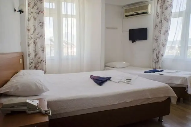 Standard Üç Kişilik Oda