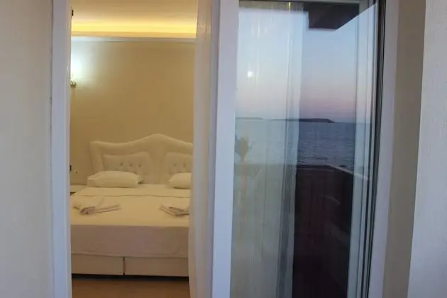 Deniz Manzaralı Oda