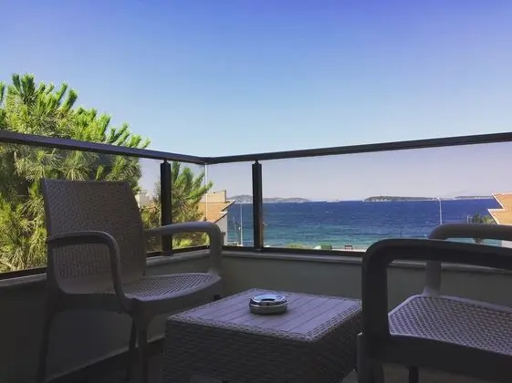 Deniz Manzaralı Oda