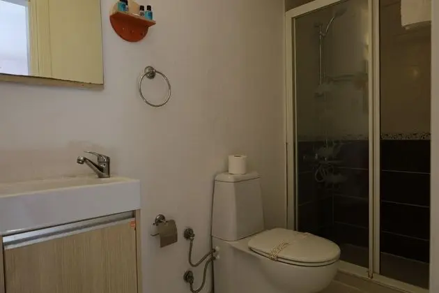 Economy Tek Büyük Yataklı Oda