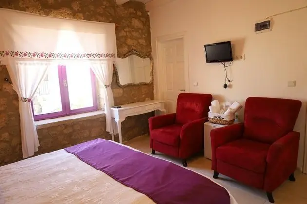 Standart Oda, Simge Yapı Manzaralı,