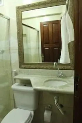 Üç Kişilik Oda