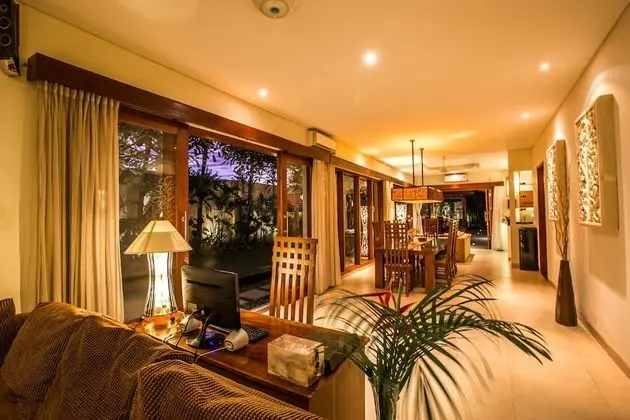 Villa, 4 Yatak Odası, Kişiye Özel Havuzlu