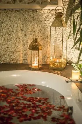 Villa, 4 Yatak Odası, Kişiye Özel Havuzlu