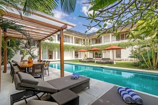 Villa, 5 Yatak Odası, Kişiye Özel Havuzlu