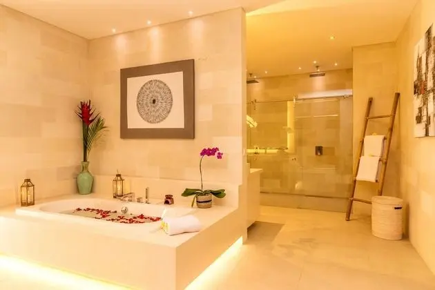 Villa, 5 Yatak Odası, Kişiye Özel Havuzlu