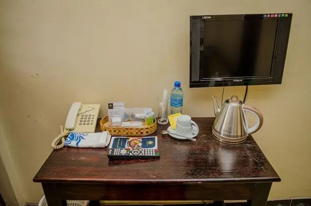 Comfort Tek Büyük Yataklı Oda