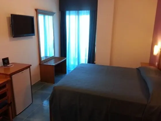Standard Tek Büyük Yataklı Oda, Balkon, Deniz Manzaralı