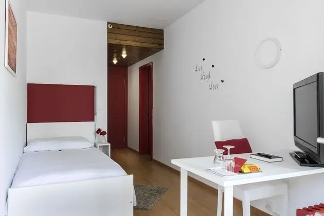 Comfort Tek Kişilik Oda