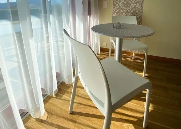 Deluxe Tek Büyük Yataklı Oda, 1 Büyük (Queen) Boy Yatak, Dağ Manzaralı