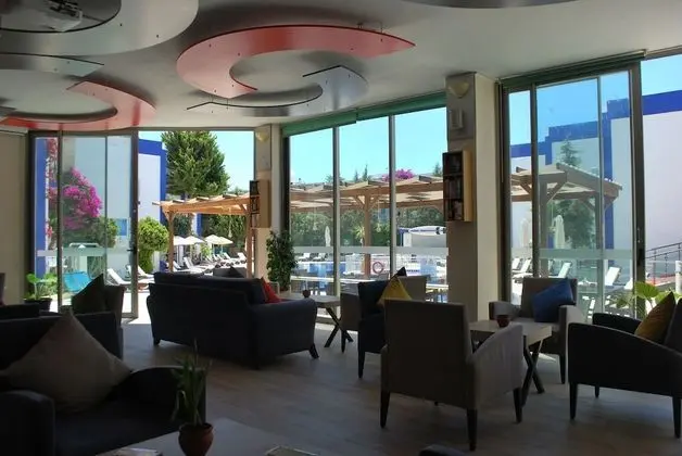 Standard Oda, Bahçe Manzaralı
