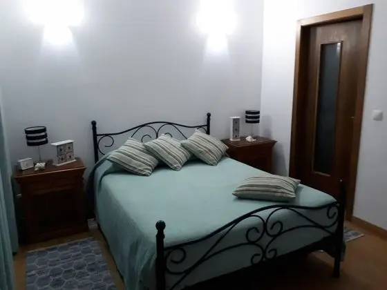 Tek Büyük Yataklı Oda, Dağ Manzaralı