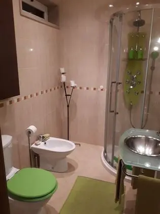 Tek Büyük Yataklı Oda, Dağ Manzaralı